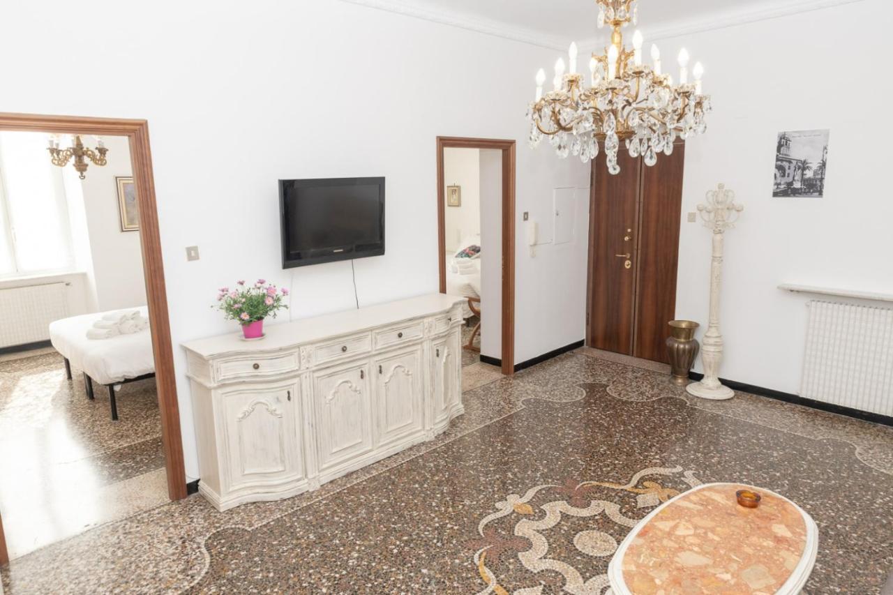 Apartment Living Sestri Airport